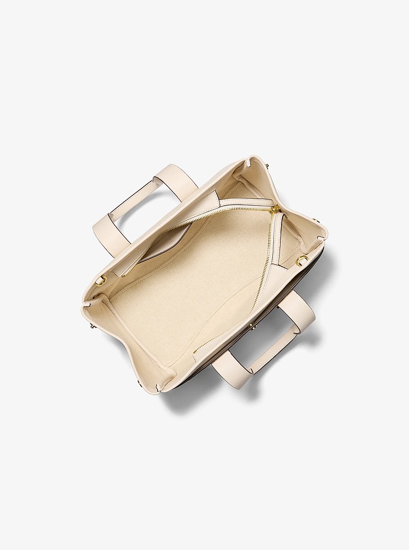 Bolso satchel Romee peque&ntilde;o de piel granulada in CREMA CLARO | Michael Kors