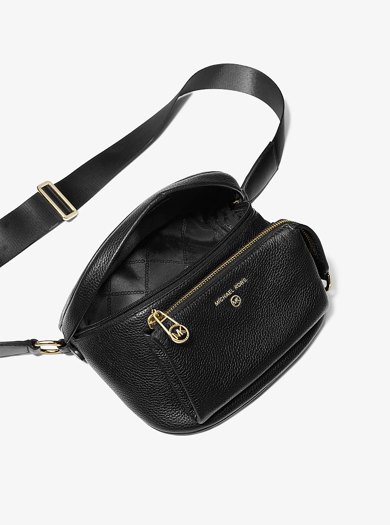 Sling-Tasche Slater Medium aus gekrispeltem Leder in SCHWARZ | Michael Kors