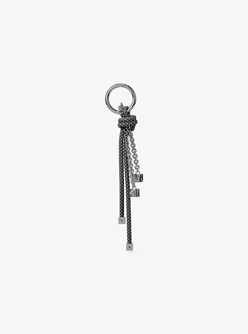 Adorno para bolso en tono plateado moteado con cord&oacute;n in GRIS PIEDRA | Michael Kors