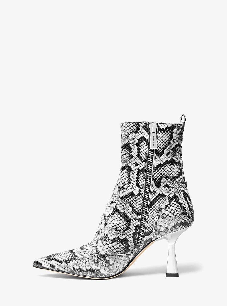 Bottine Clara en cuir effet serpent en relief