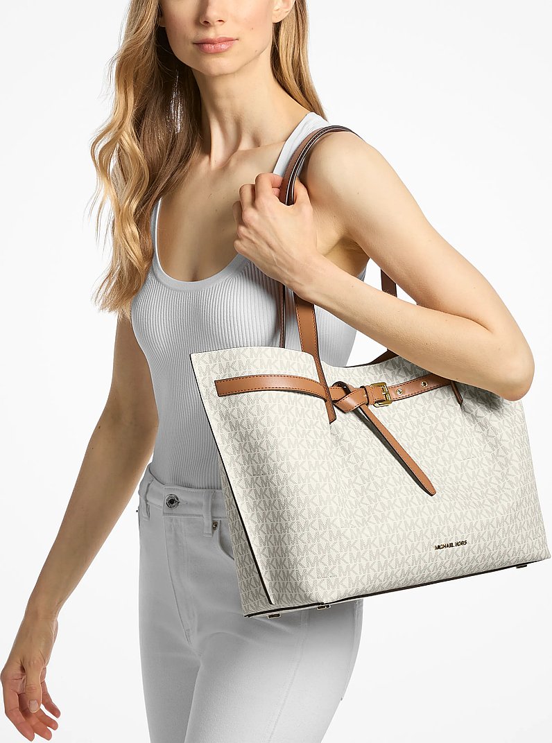 Shopper Emilia Large mit Signature-Logomuster in VANILLE/EICHELBRAUN | Michael Kors
