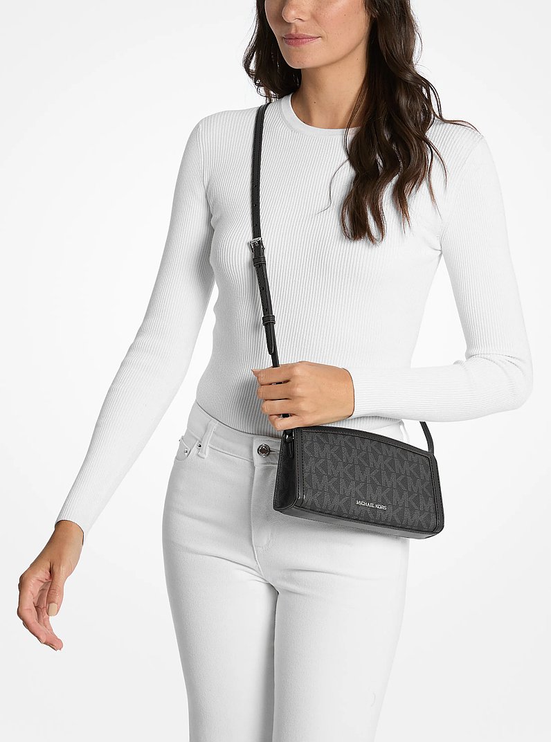Jet Set Medium Signature Logo Crossbody Bag
