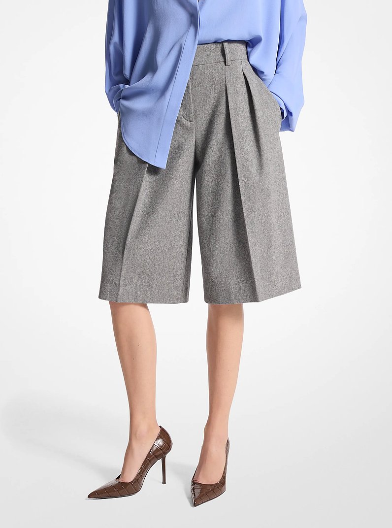 Stretch Wool Flannel Pleated Shorts in BANKER GREY | Michael Kors