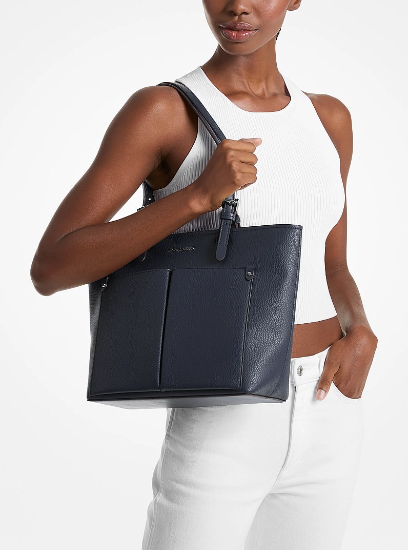 Jet Set Medium Pocket Tote Bag in NAVY - Sale | Michael Kors