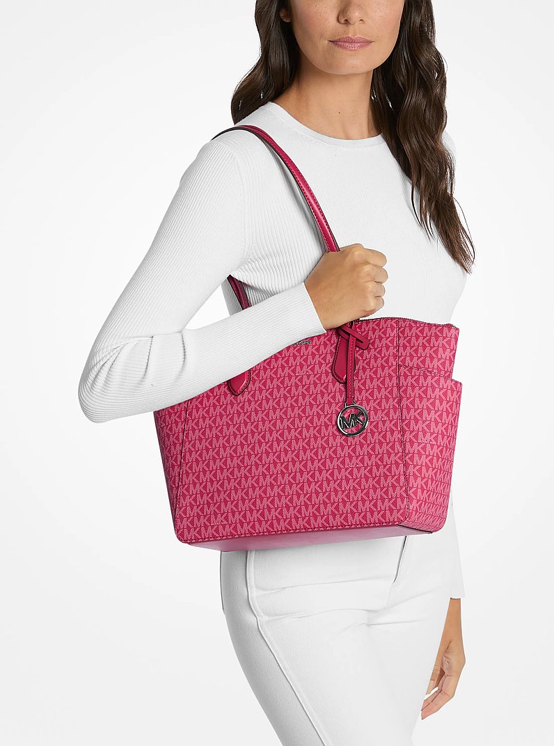 Marilyn Medium Signature Logo Tote Bag in DK RASPBERRY | Michael Kors