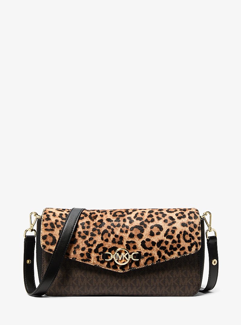 Sac &agrave; &eacute;paule Kacey de taille moyenne en poils de veau &agrave; imprim&eacute; l&eacute;opard et &agrave; logo Signature in POIL DE CHAMEAU MULTI | Michael Kors