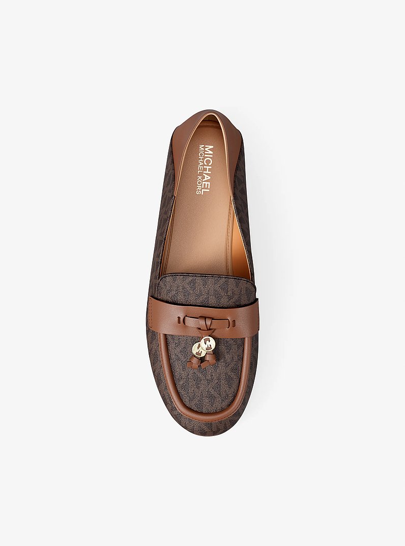 Mokassin Zoe mit Signature-Logomuster in BRAUN | Michael Kors