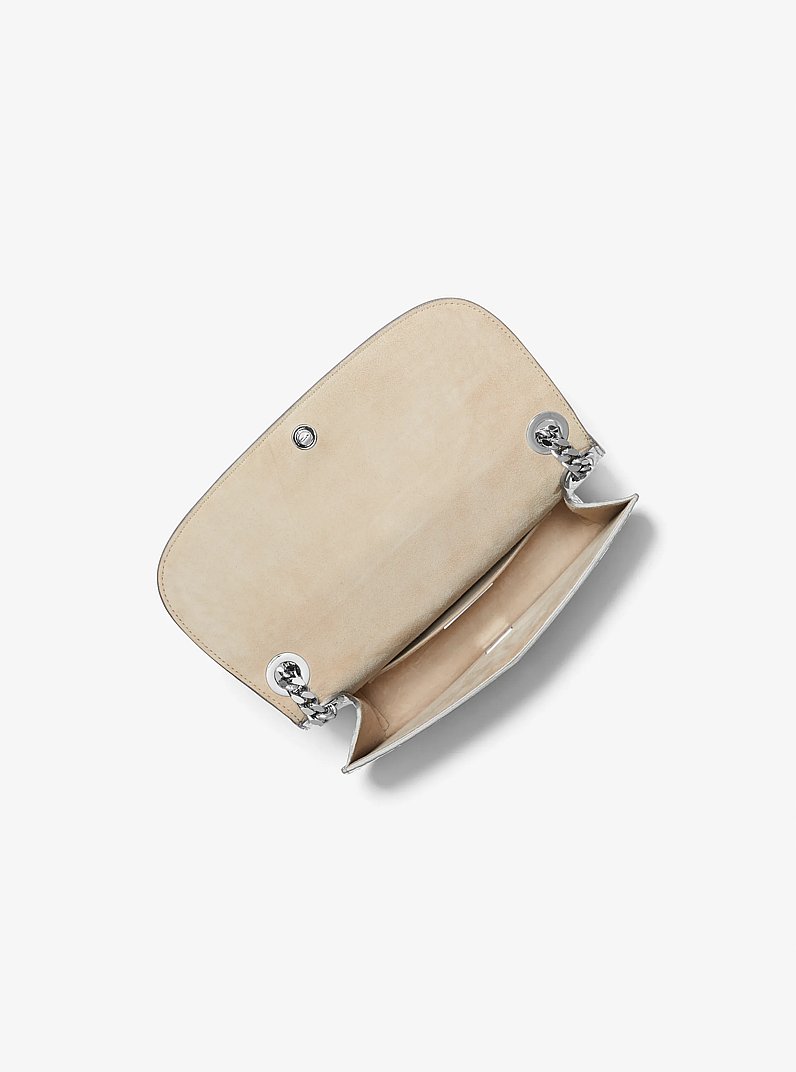 Bolso tipo sobre Christie mini de piel con motivo de cocodrilo en relieve in PLATEADO | Michael Kors