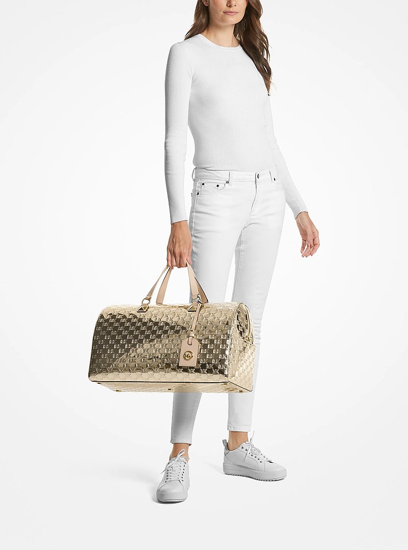 Tr&egrave;s grand sac de week-end Grayson verni &agrave; logo en relief in DOR&Eacute; P&Acirc;LE | Michael Kors
