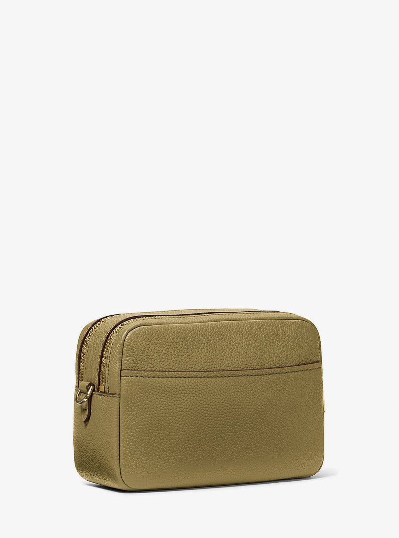Sac &agrave; bandouli&egrave;re pour appareil photo Bryant de taille moyenne en cuir grain&eacute; in PISTACHE | Michael Kors