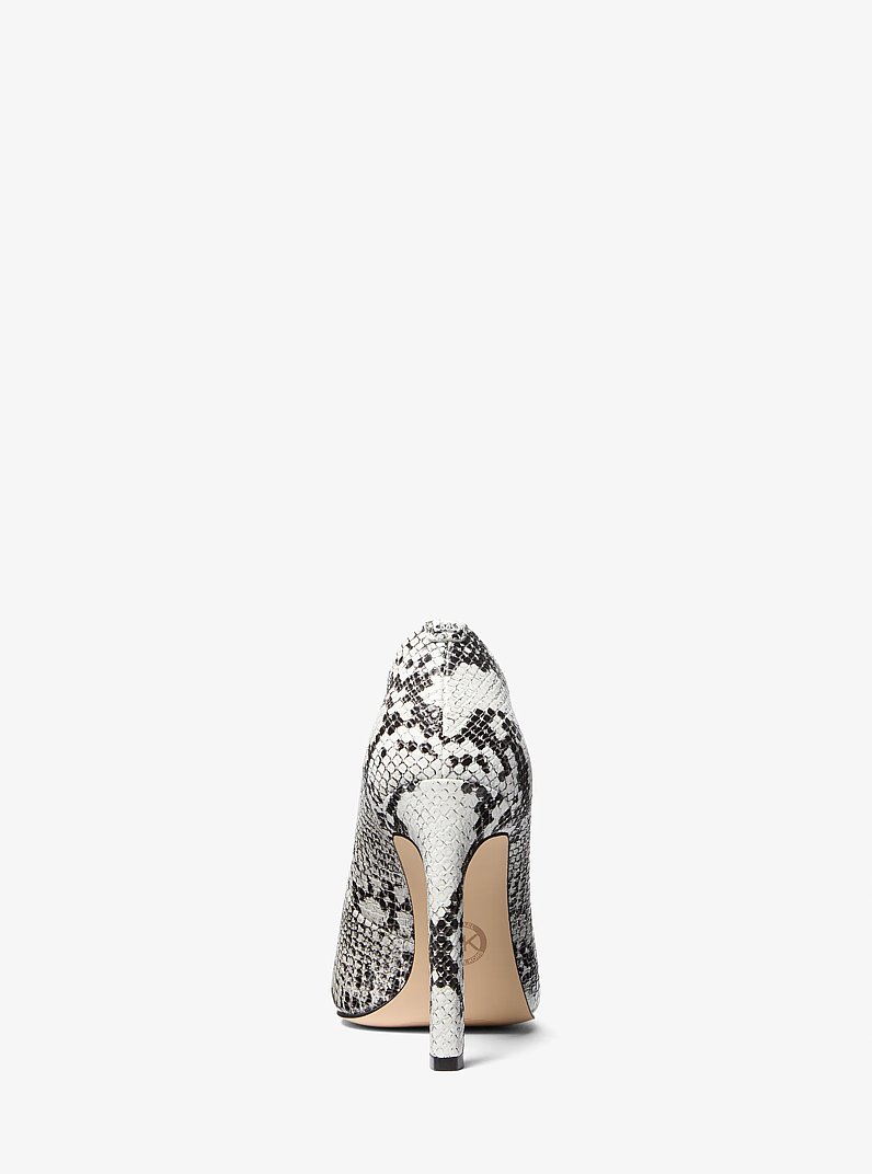 Escarpin Amara en cuir gaufr&eacute; &agrave; motif de serpent in ALUMINIUM | Michael Kors