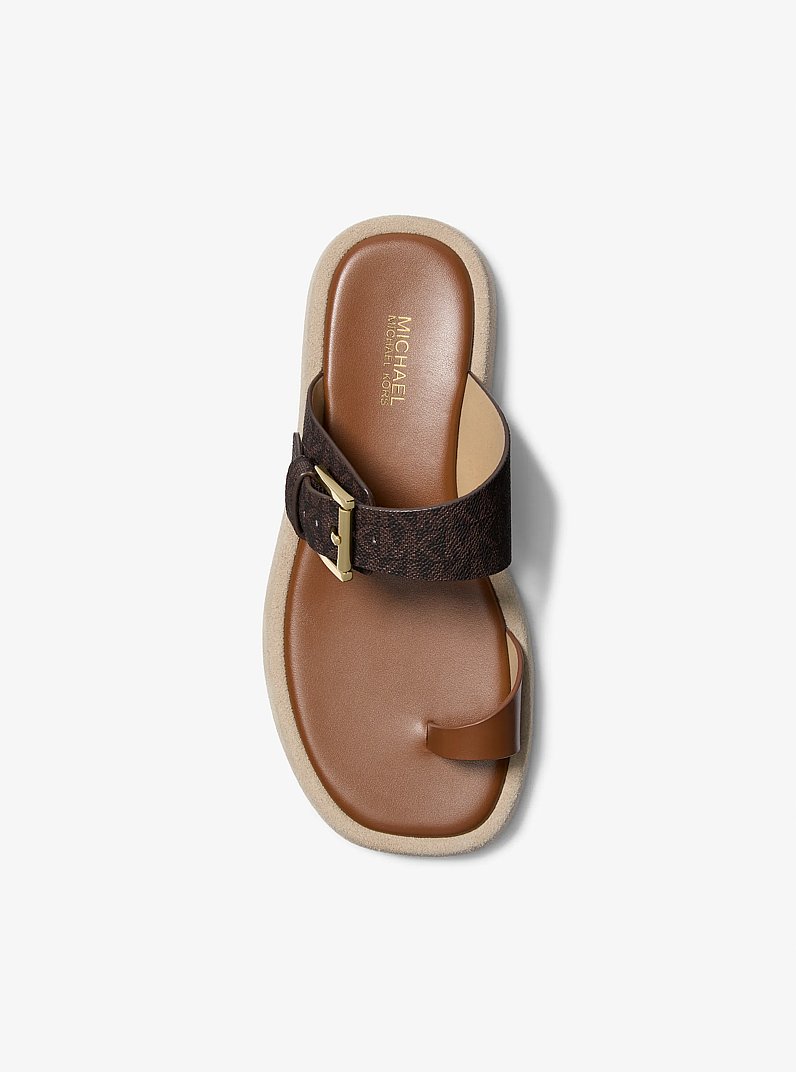 Chancla Selah con logotipo de la marca in MARR&Oacute;N | Michael Kors
