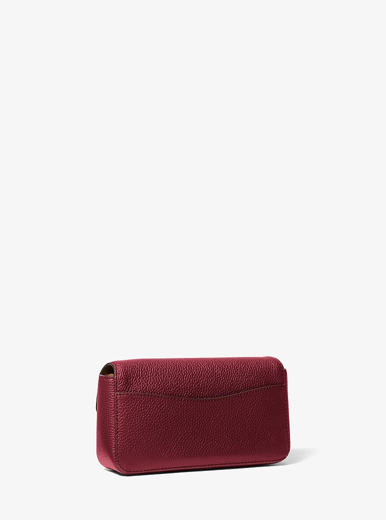 Tr&egrave;s petit sac &agrave; bandouli&egrave;re Kacey en cuir grain&eacute; in BORDEAUX | Michael Kors