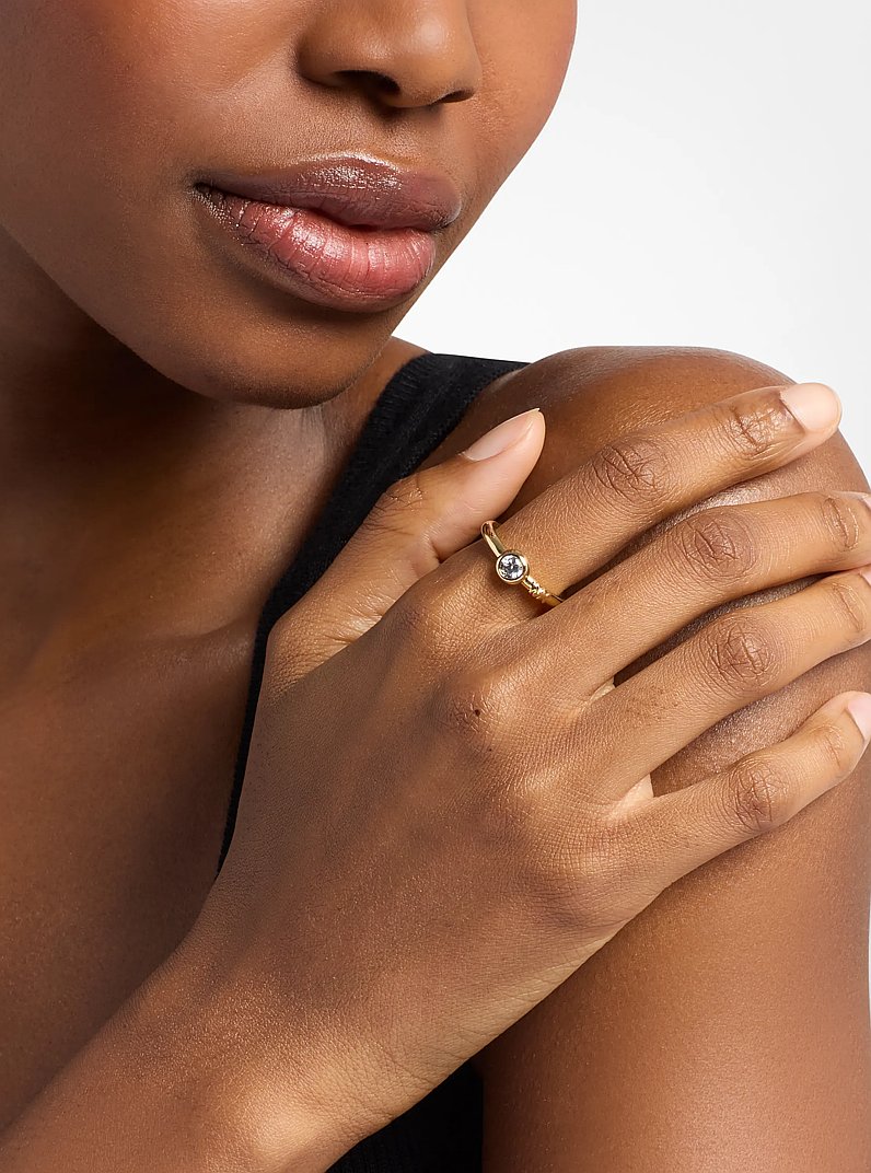 Round Stone Ring in GOLD | Michael Kors