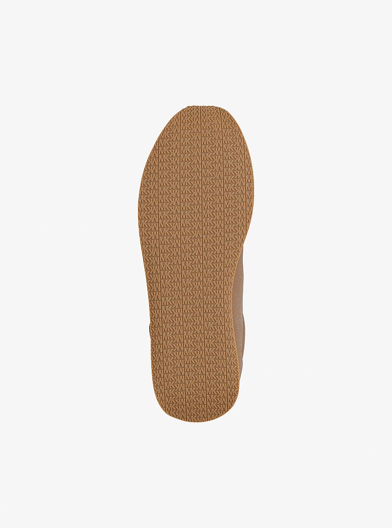Zapatilla Essex de gamuza in CAMEL | Michael Kors