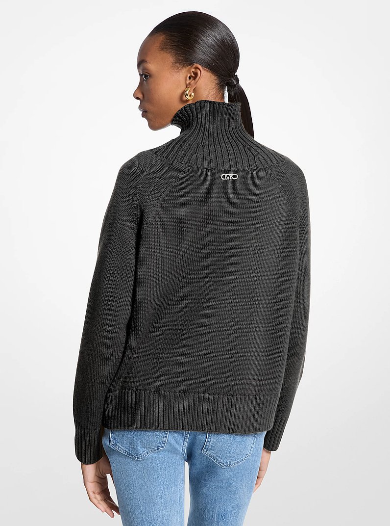Pullover dolcevita in lana in NERO | Michael Kors