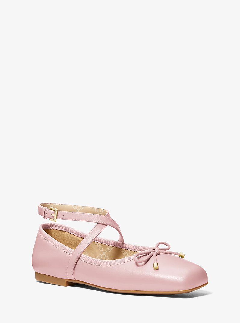 Chausson de ballet Collette en cuir in ROSE FUM&Eacute; | Michael Kors