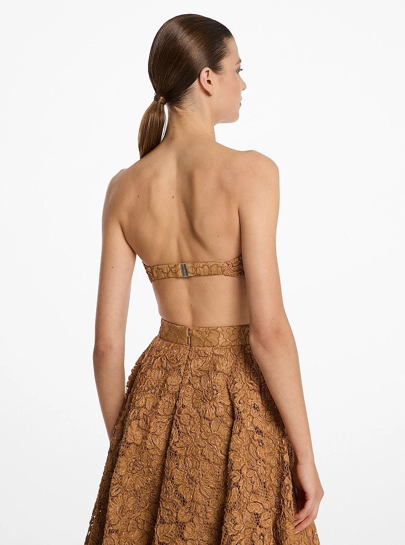 Top a fascia in pizzo floreale ricamato a mano in ARACHIDE | Michael Kors