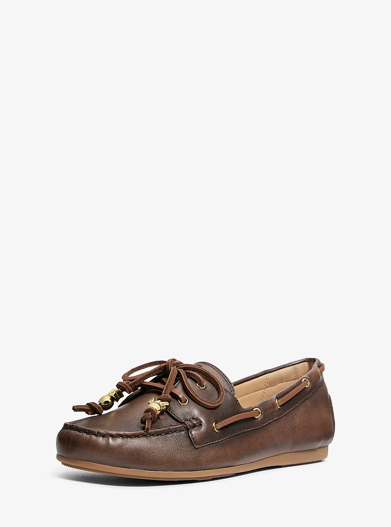 Mocas&iacute;n Fallon de piel curtida in CHOCOLATE | Michael Kors