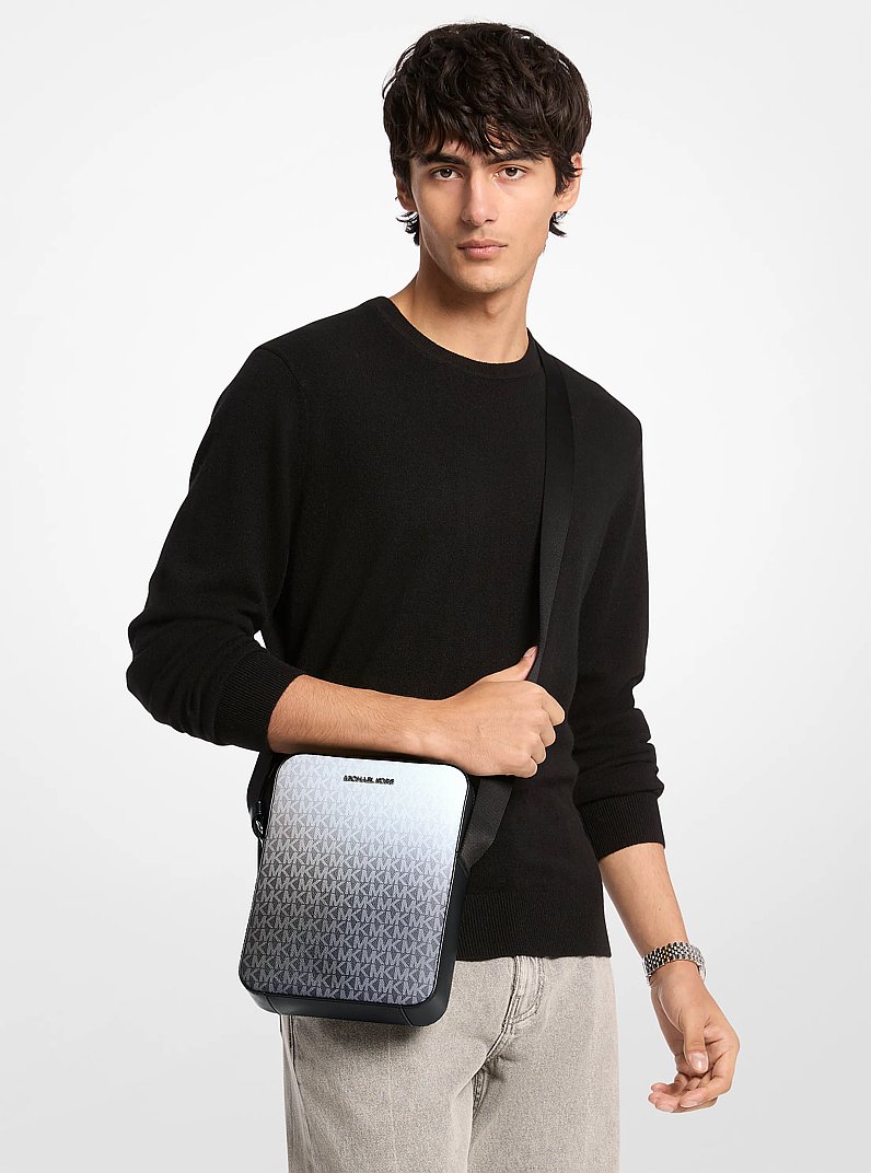 Bolsa Cooper peque&ntilde;a con degradado y logotipo in NEGRO COMBINADO | Michael Kors