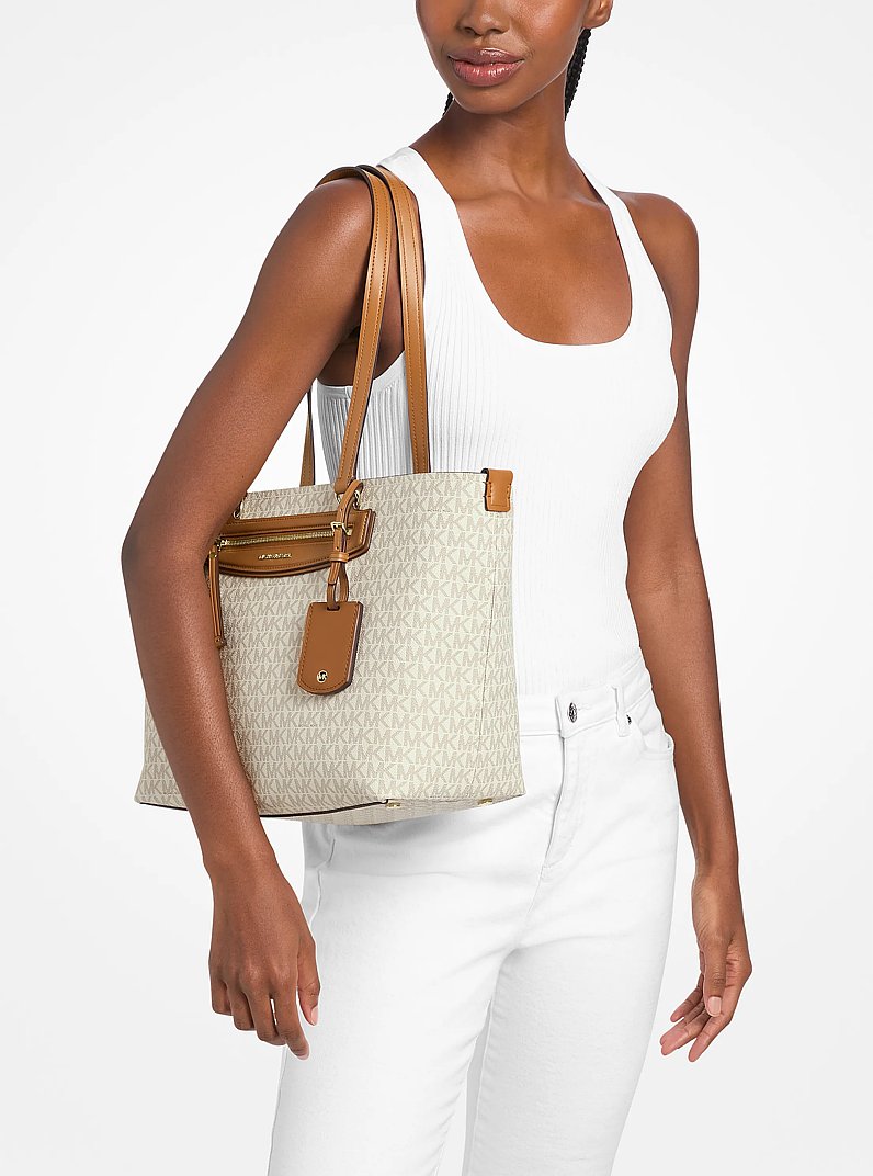 Jet Set Travel Medium Signature Logo Tote Bag in VANILLA/ACORN | Michael Kors