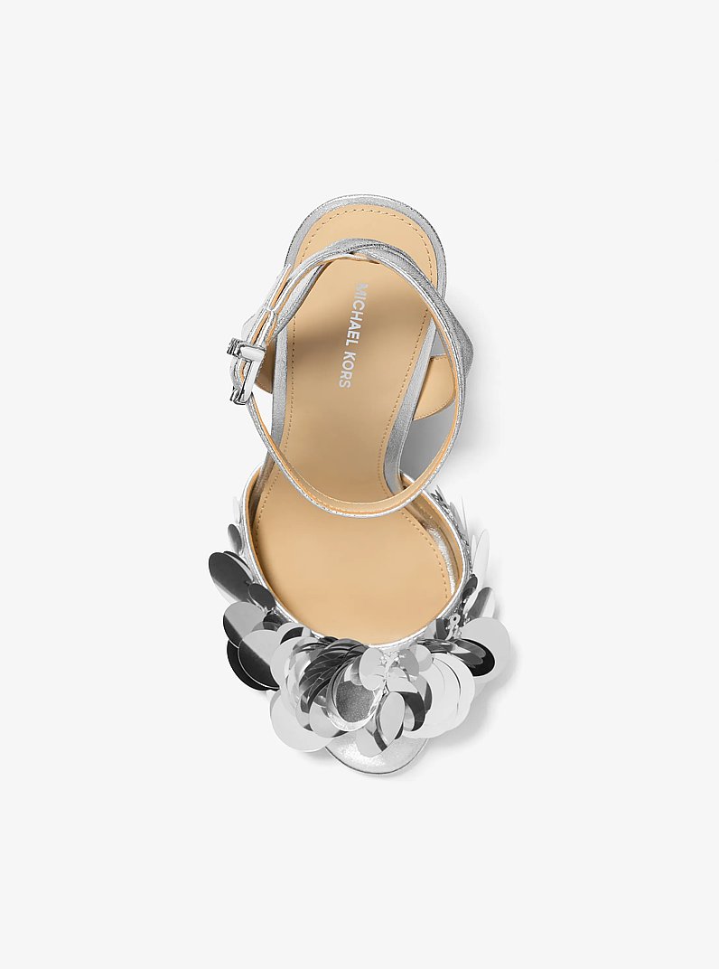 Sandalo Loretta metallizzato con paillettes in ARGENTO | Michael Kors