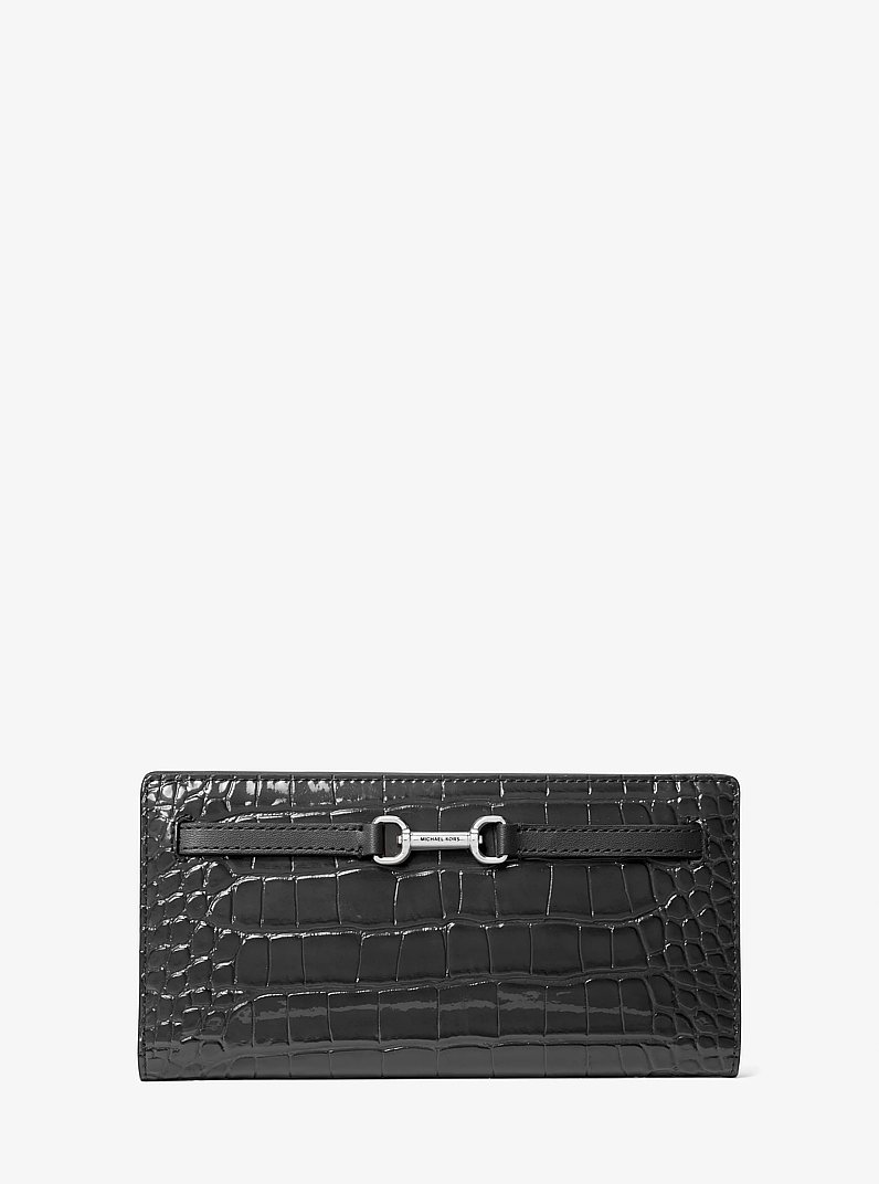 Billetera Carson grande de charol con relieve de cocodrilo in NEGRO | Michael Kors