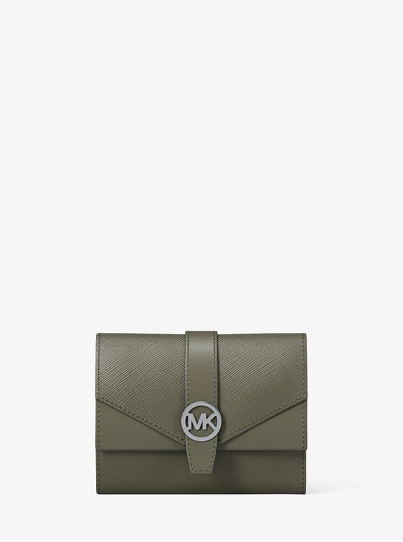 Billetera Greenwich mediana con tres pliegues de piel in OLIVA | Michael Kors
