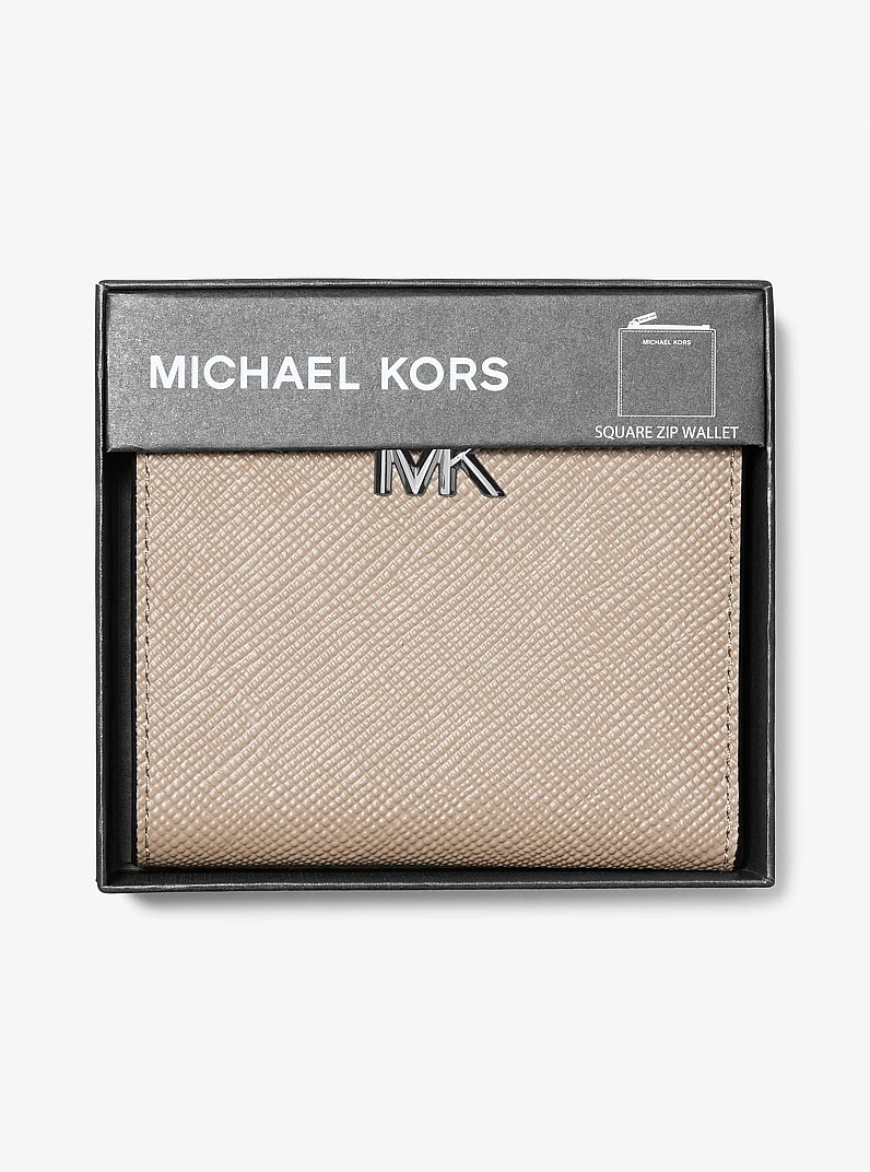Edison Saffiano Leather Wallet in LIGHT SAND | Michael Kors