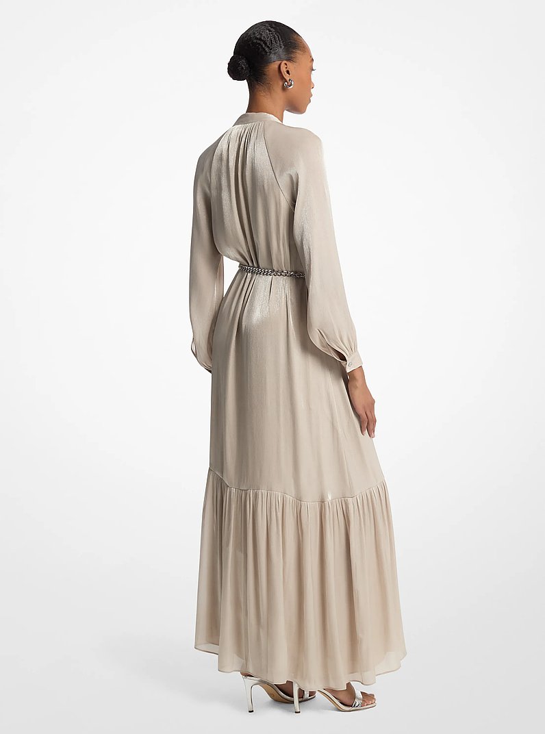 Robe caftan &agrave; ceinture en georgette m&eacute;tallis&eacute;e froiss&eacute;e in DUNE | Michael Kors