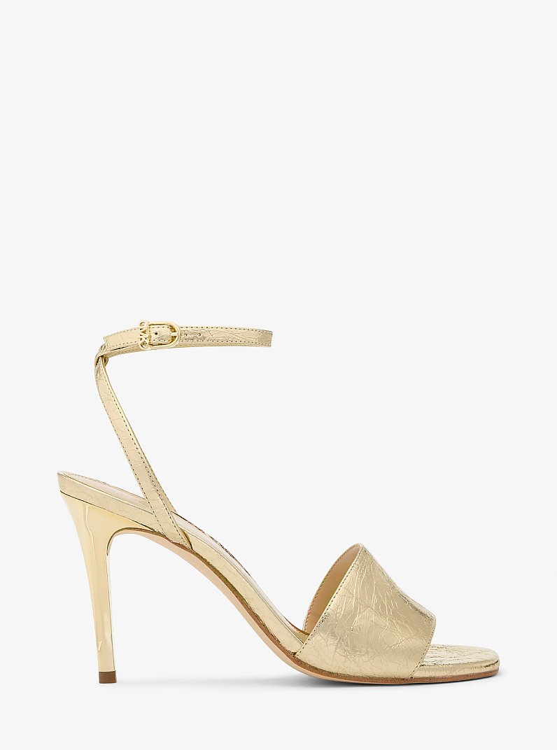 Sandale Elyse en cuir m&eacute;tallis&eacute; et craquel&eacute; in OR P&Acirc;LE | Michael Kors