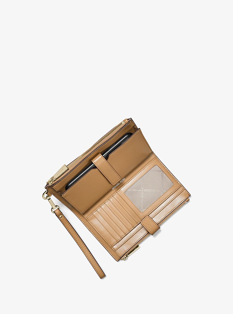 Cartera Adele de piel granulada con compartimento para smartphone in FAD M&Eacute;DICO GRIS | Michael Kors