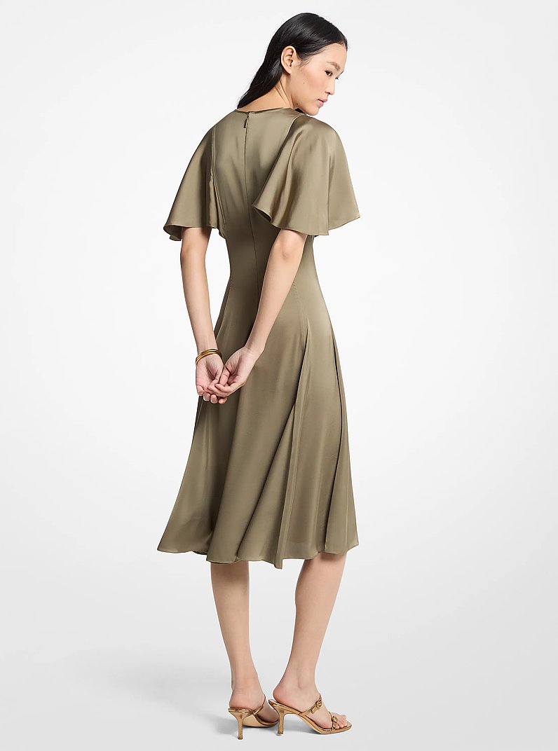 Midikleid aus Satin mit Cape-&Auml;rmeln in SAFARIGR&Uuml;N | Michael Kors