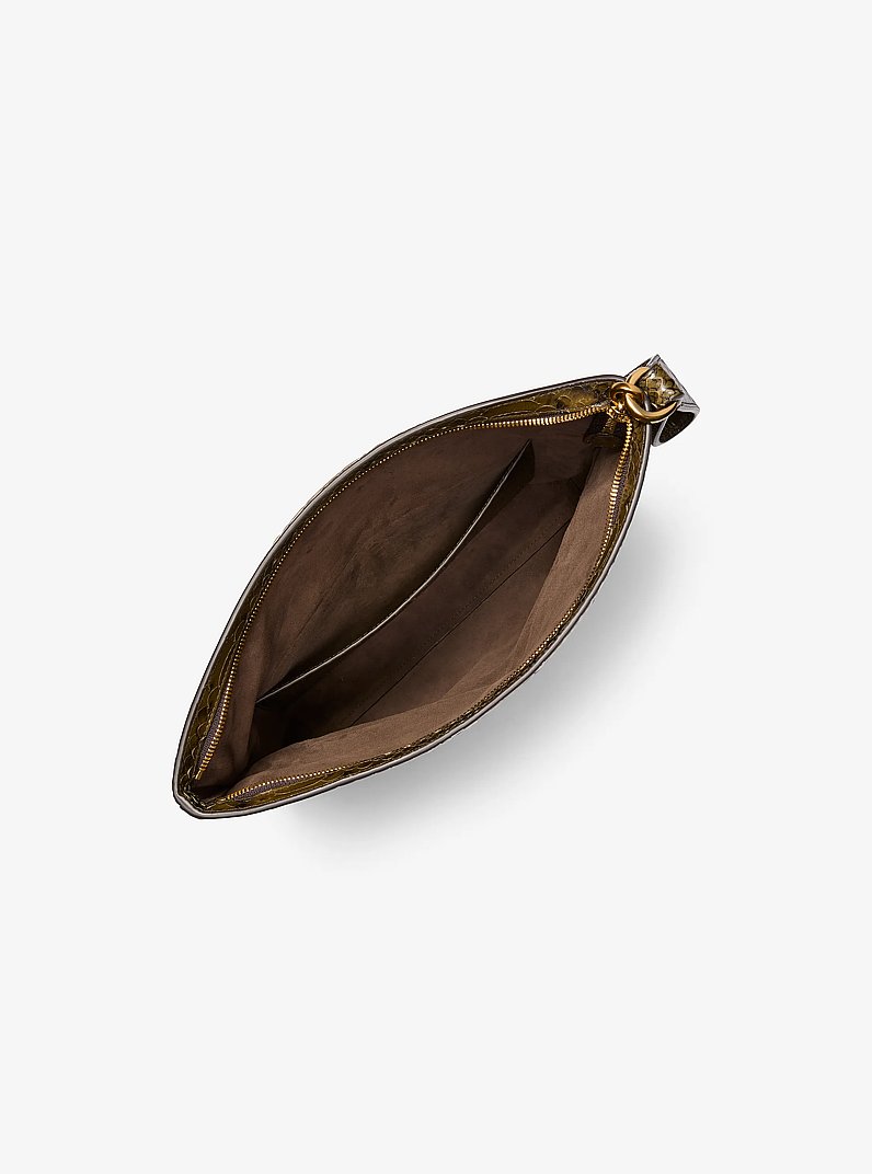 Bolso clutch plegable Lily de piel con dise&ntilde;o de serpiente en relieve in VERDE HINOJO | Michael Kors