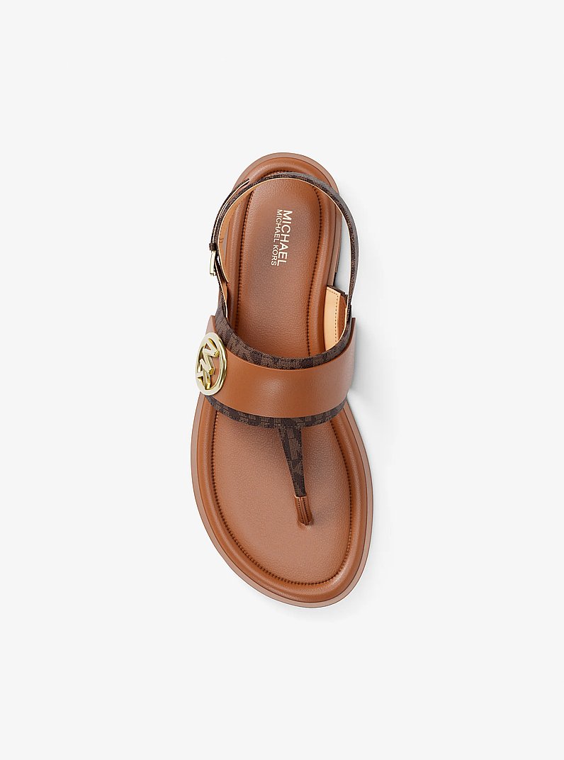 Sandale de plage Carmen &agrave; logo Signature in BRUN | Michael Kors