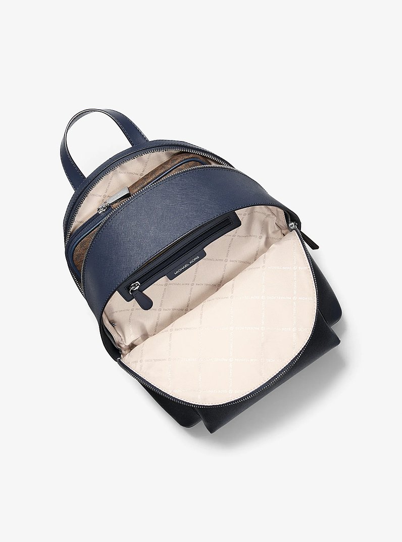 Mochila Sally mediana 2 en 1 de piel saffiano in AZUL MARINO | Michael Kors
