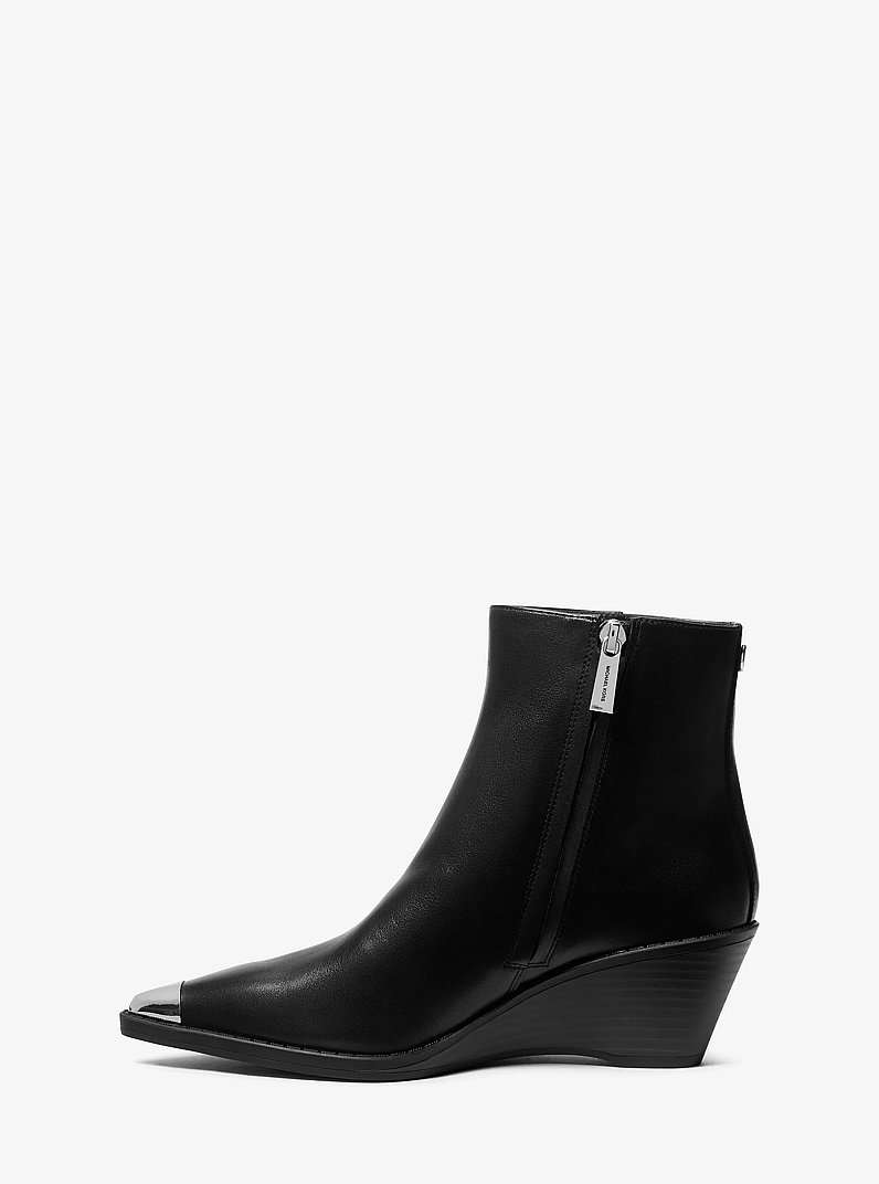 Austin Leather Ankle Boot in BLACK | Michael Kors
