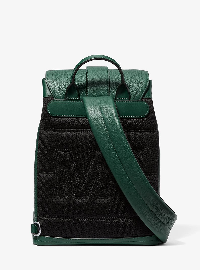 Ri&ntilde;onera bandolera Hudson tipo paracaidista de piel in BOSCO | Michael Kors