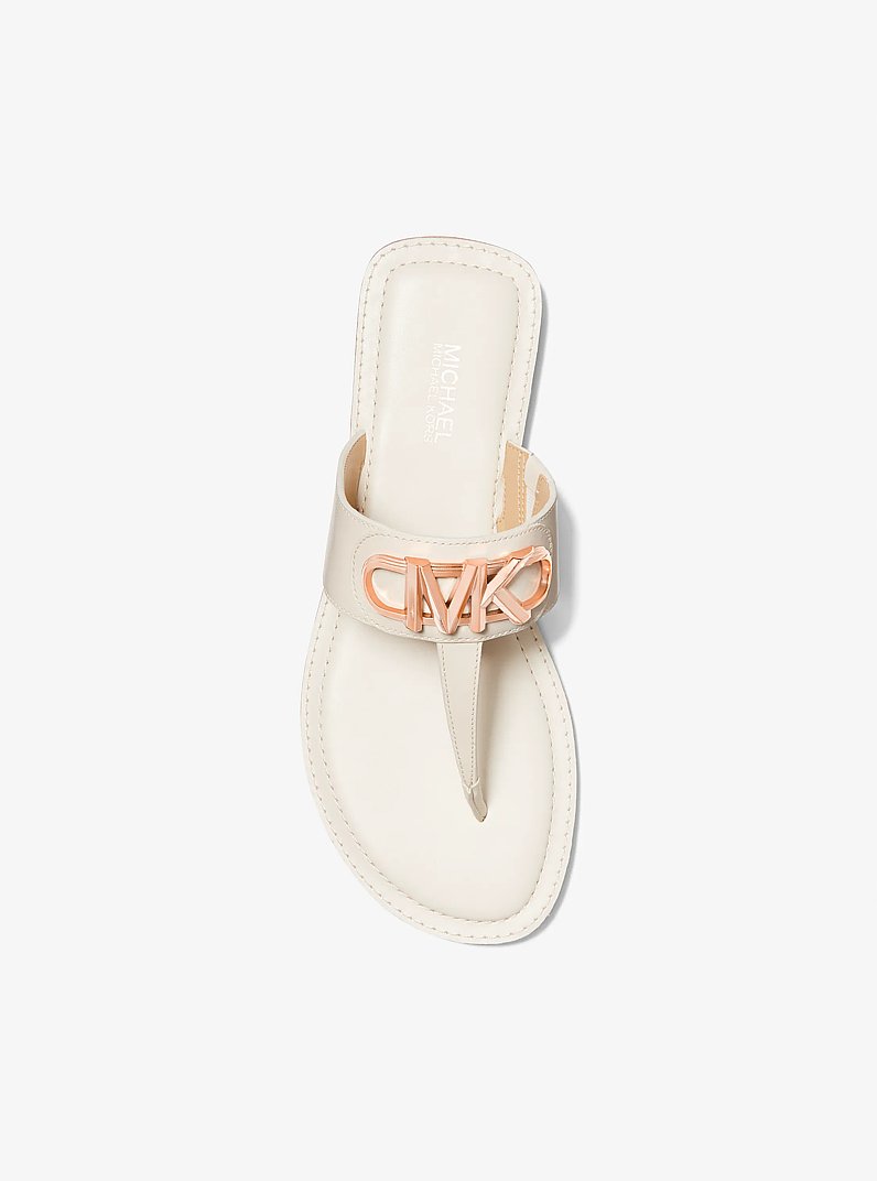 Sandale Parker en cuir avec bride en&nbsp;T in CR&Egrave;ME CLAIRE | Michael Kors