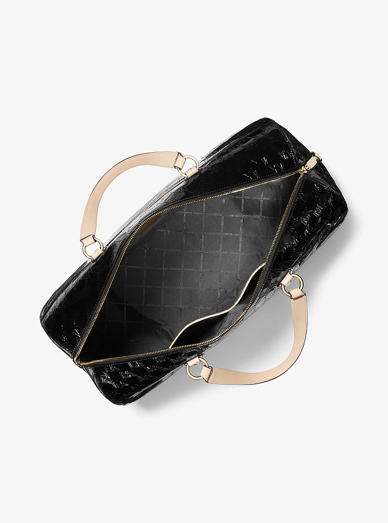 Bolso de viaje Grayson extragrande de charol en relieve con logotipo in NEGRO | Michael Kors