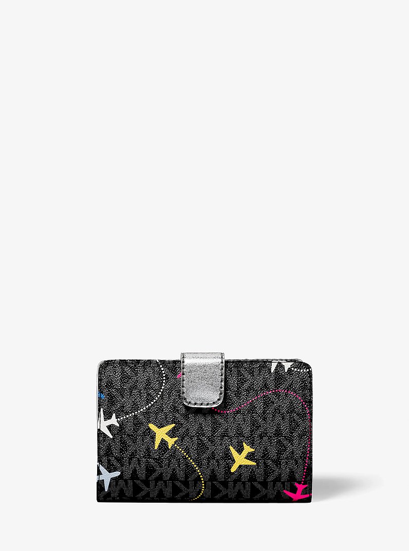 Jet Set Travel Medium Printed Signature Logo Bi-Fold Wallet in BLACK | Michael Kors