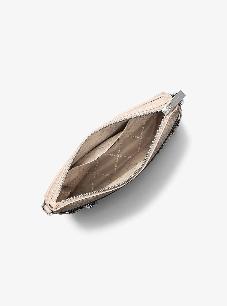 Grand sac &agrave; bandouli&egrave;re Jet Set tiss&eacute; &agrave; imprim&eacute; &agrave; logo in SABLE CLAIR | Michael Kors