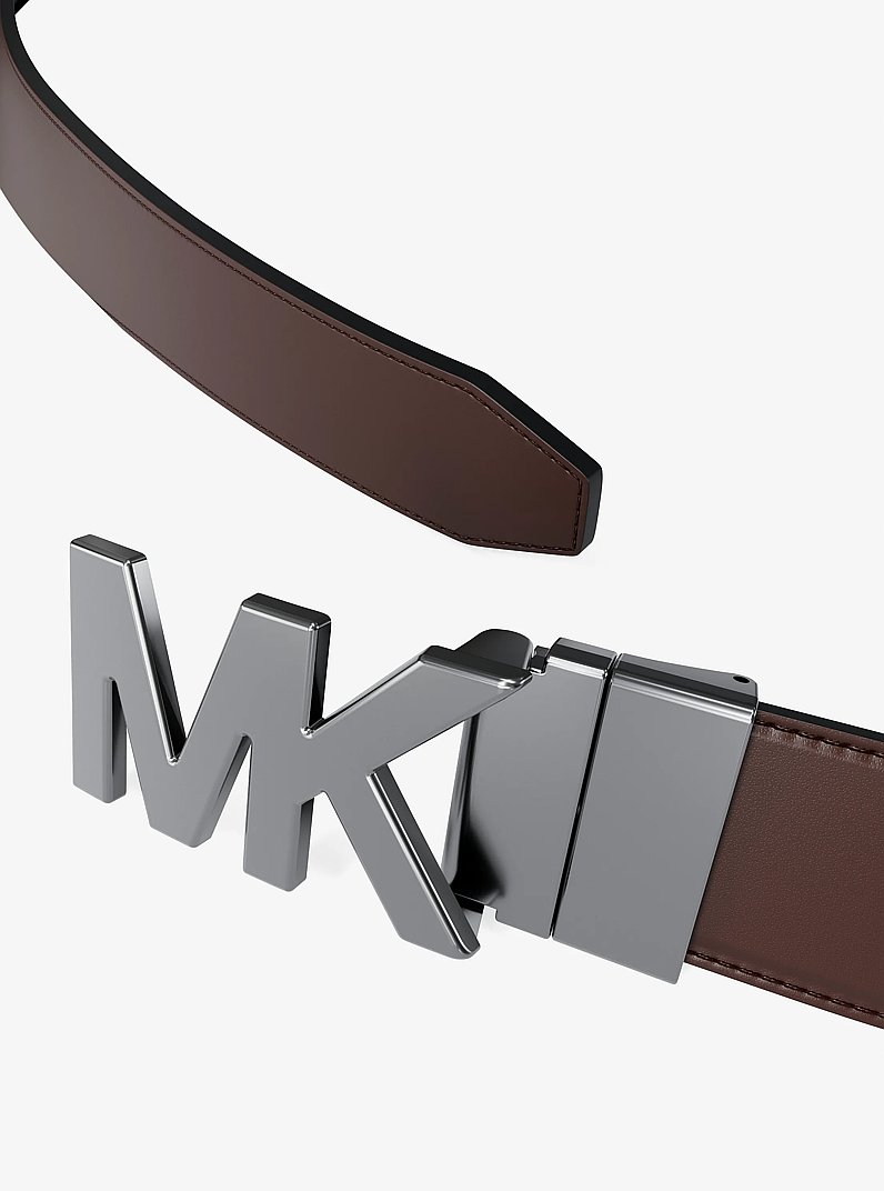 Wendbarer G&uuml;rtel aus Leder mit Logopr&auml;gung in SWZ/BRAUN | Michael Kors