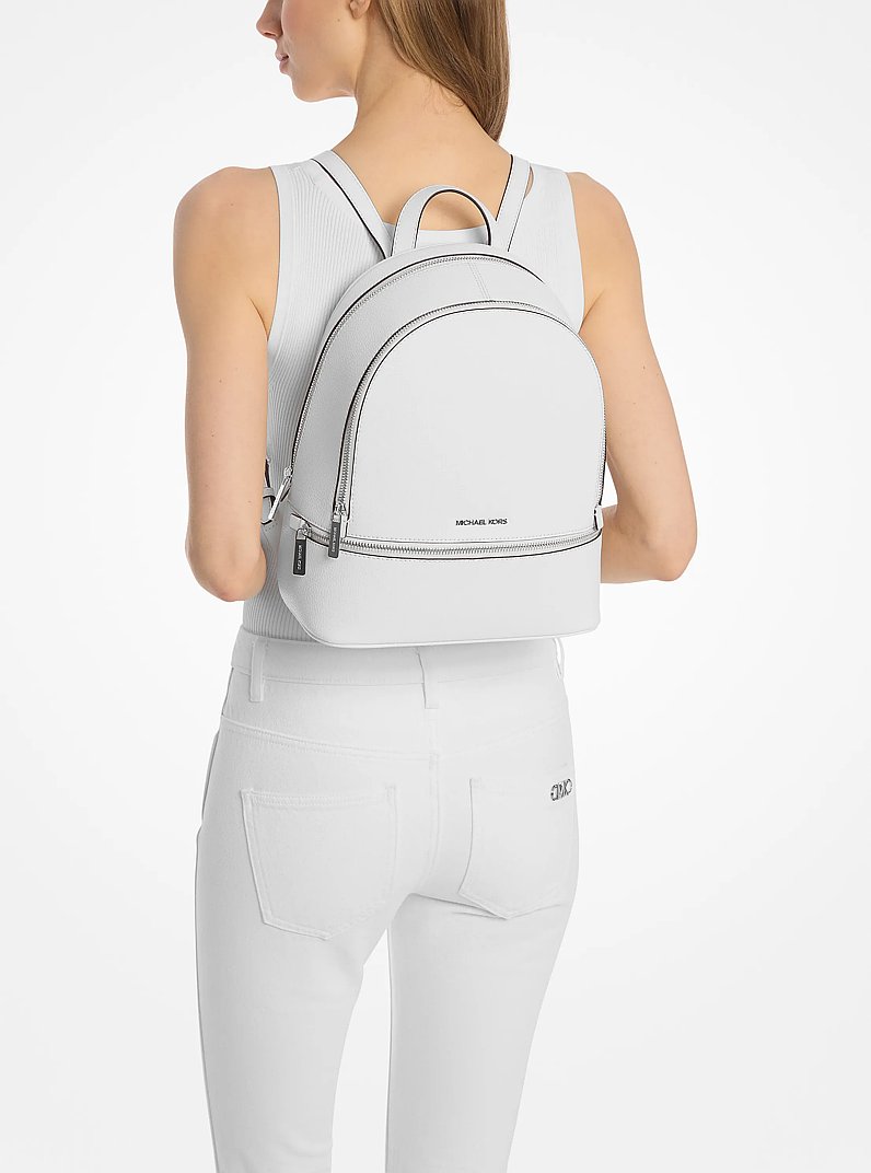 Mochila Rhea mediana con piel granulada in BLANCO INTENSO | Michael Kors