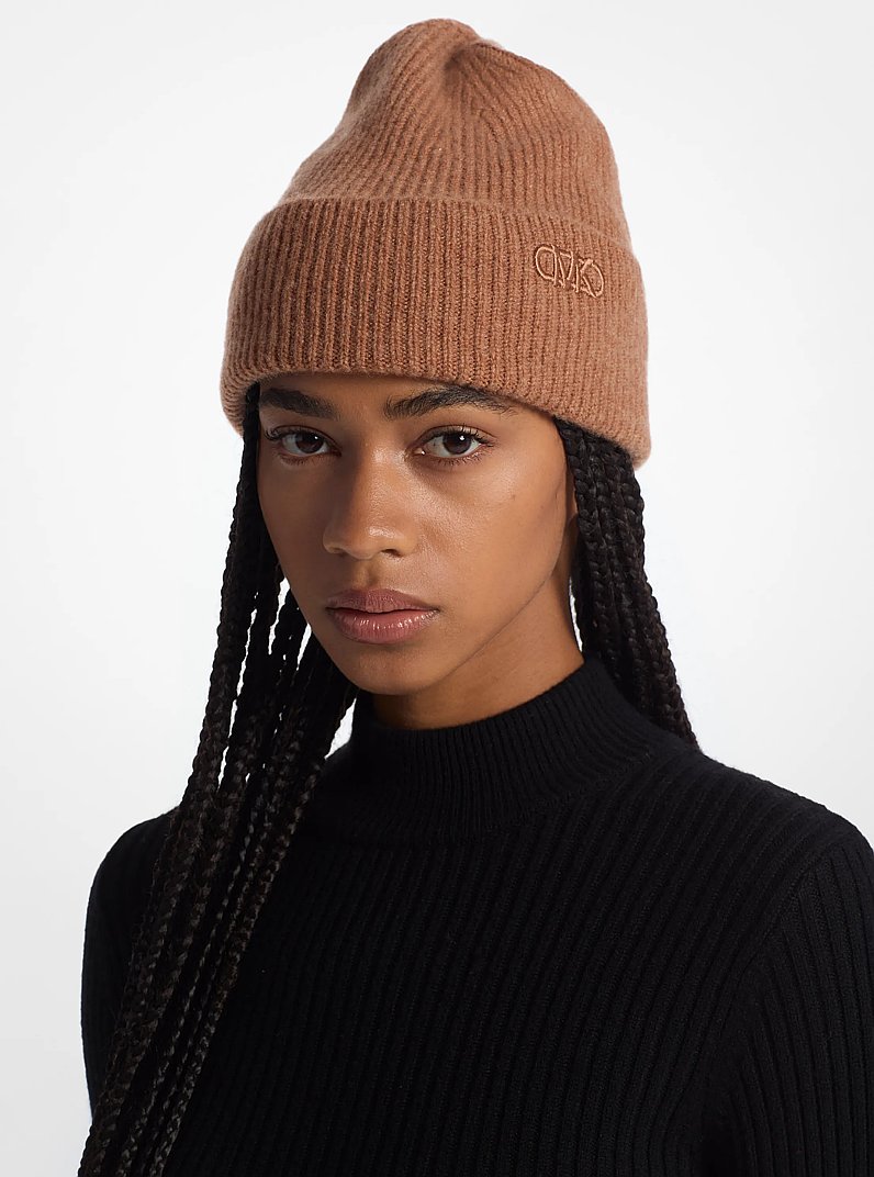 Ribbed Cashmere Beanie Hat in LUGGAGE | Michael Kors