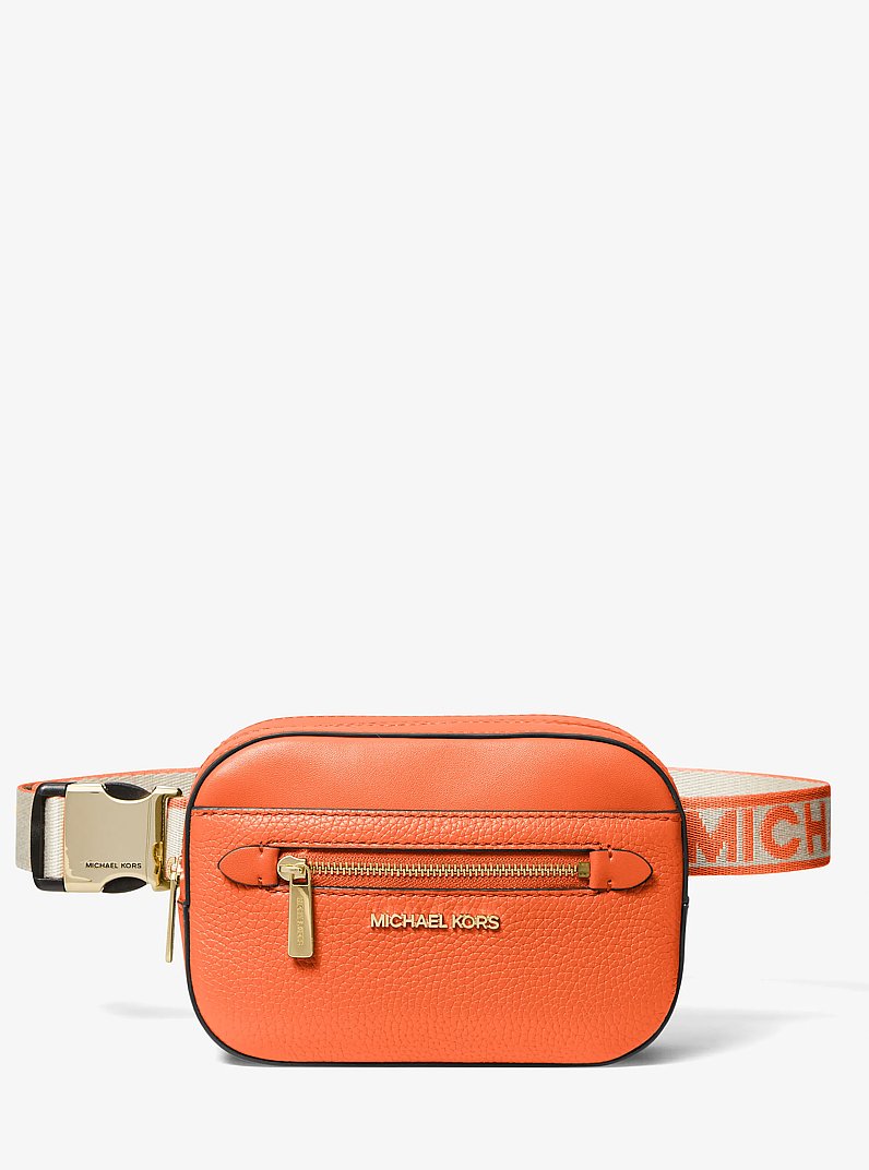 Petit sac-ceinture Jet Set en cuir grain&eacute;