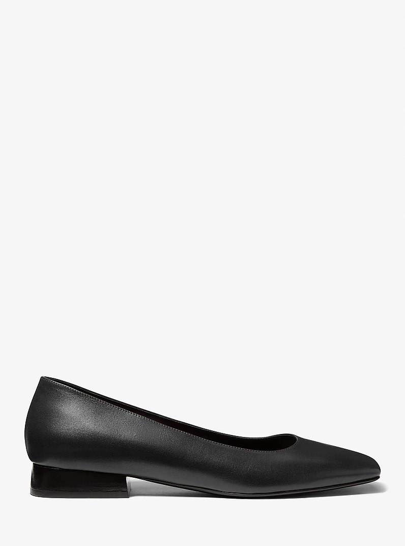 Bailarina plana Isabella de piel in NEGRO | Michael Kors