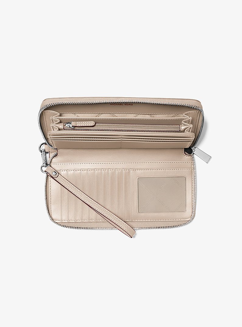 Grand portefeuille continental en cuir grain&eacute; in SABLE CLAIR | Michael Kors