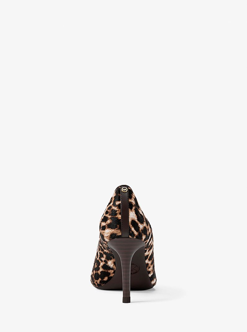 D&eacute;collet&eacute; Alina Flex in pelle effetto cavallino leopardata in CAMMELLO SCURO MULTI | Michael Kors