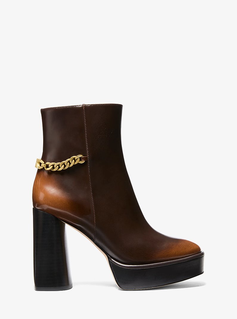 Botte &agrave; platforme Carlisle en cuir bruni in LUGGAGE | Michael Kors